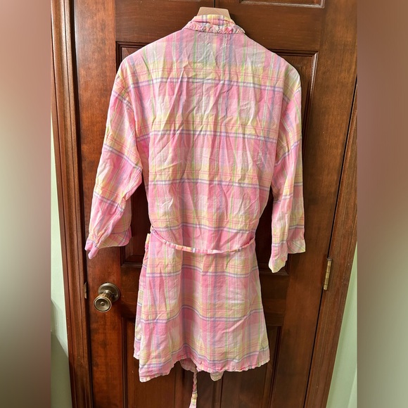 MISS ELAINE Pink plaid lightweight nightgown and robe set. Size L - Picture 7 of 8